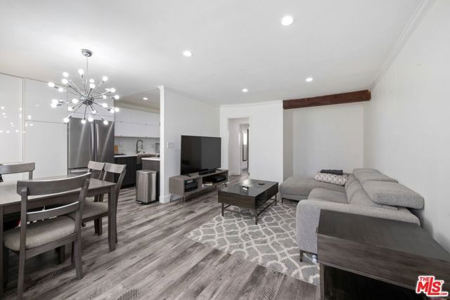 12735 Caswell Avenue 4, Los Angeles, CA 90066