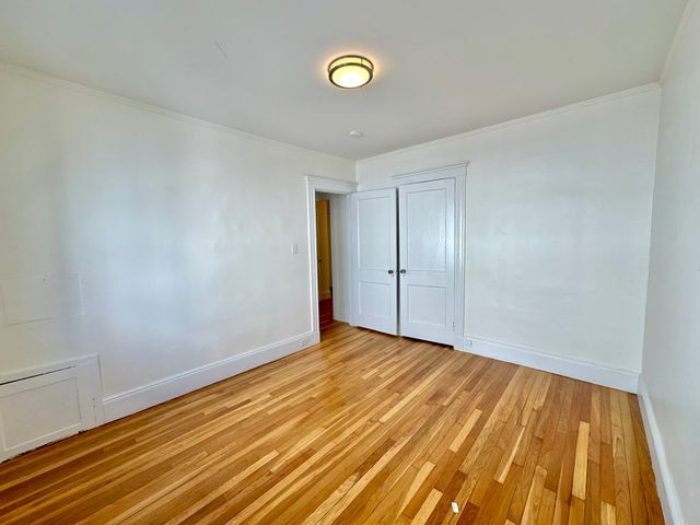 4467 Washington St 2, Boston, MA 02131