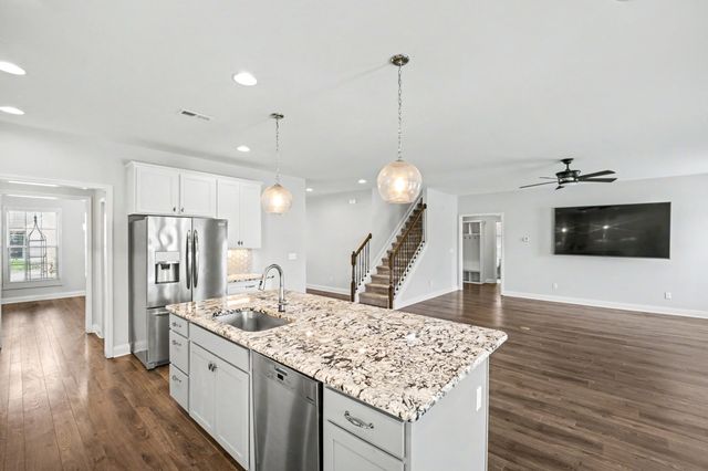 1917 Cattle Path, Lexington, KY 40509