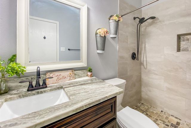 8031 Berkely Court, Baytown, TX 77521