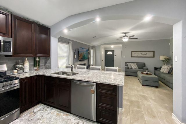 8031 Berkely Court, Baytown, TX 77521