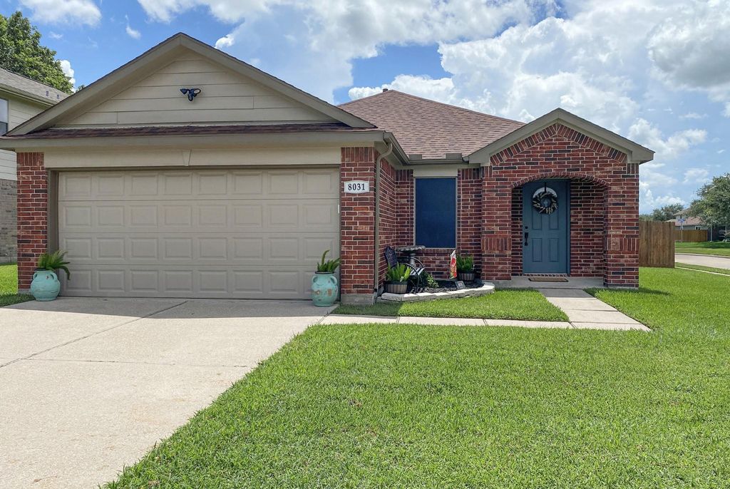 8031 Berkely Court, Baytown, TX 77521