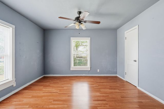 2713 35th Street, Fort Worth, TX 76106