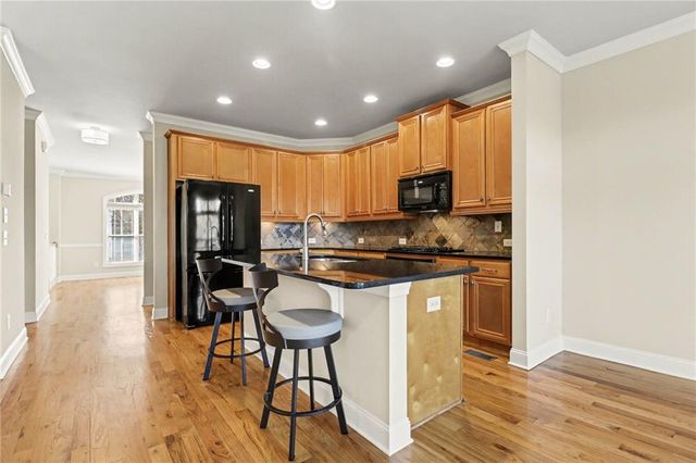 7610 Willoughby Court, Alpharetta, GA 30005