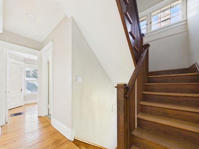 226 N Austin Boulevard, Oak Park, IL 60302