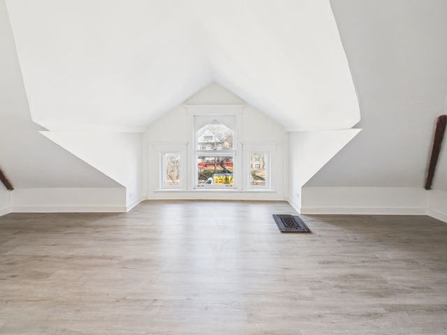 226 N Austin Boulevard, Oak Park, IL 60302