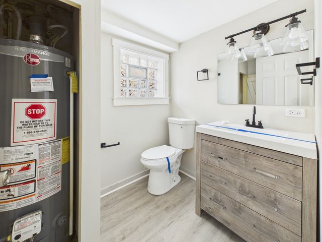 226 N Austin Boulevard, Oak Park, IL 60302