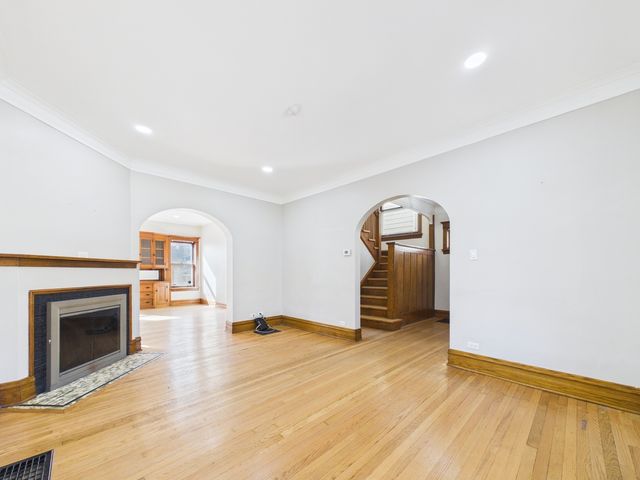 226 N Austin Boulevard, Oak Park, IL 60302