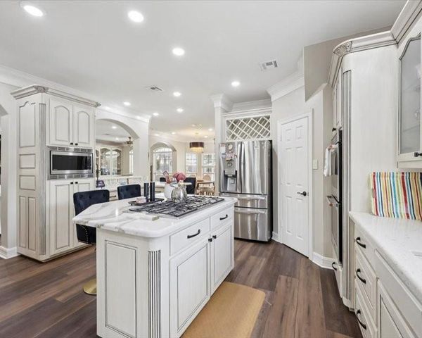2700 Spurlock Road, Nederland, TX 77627