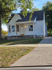 8686 Artesian Street, Detroit, MI 48228