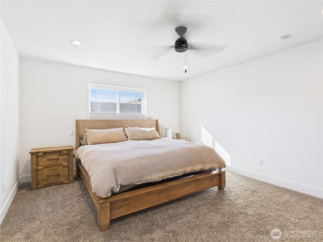 1408 Douglas Avenue, Rock Island, WA 98850