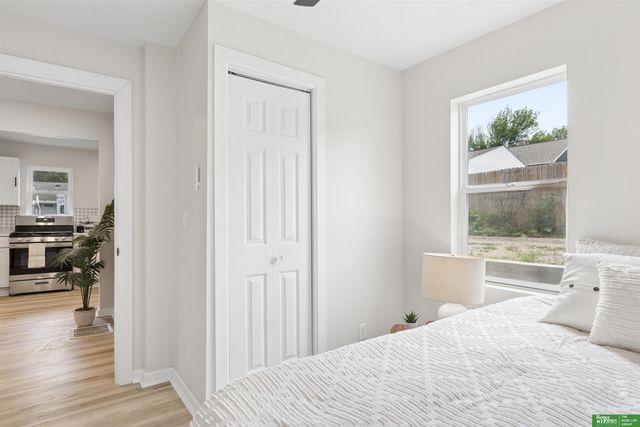 2210 N 60 Street, Omaha, NE 68104