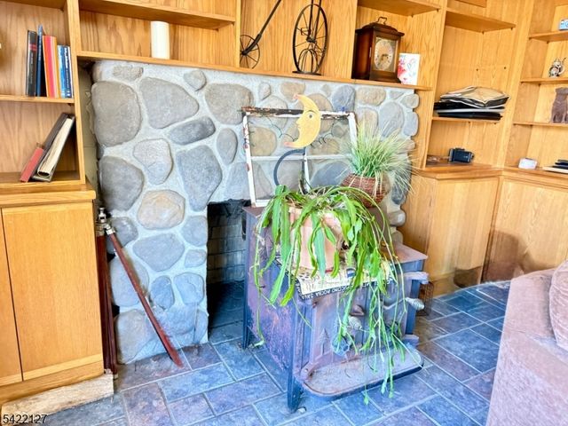 347 E Shore Trl, Sparta Twp., NJ 07871