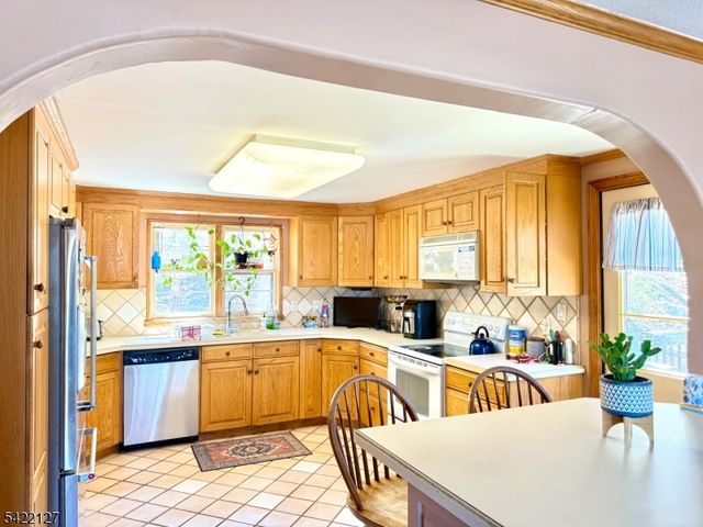 347 E Shore Trl, Sparta Twp., NJ 07871