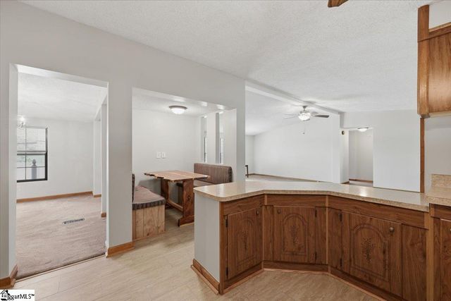 554 Berry Shoals Road, Duncan, SC 29334