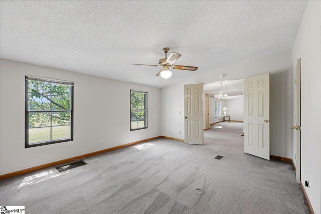 554 Berry Shoals Road, Duncan, SC 29334