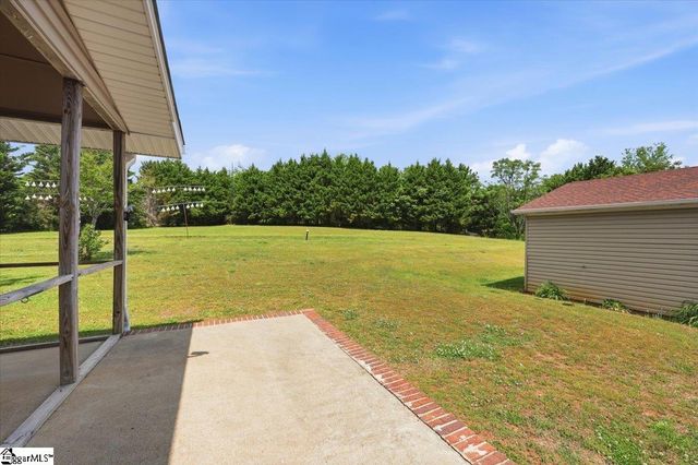554 Berry Shoals Road, Duncan, SC 29334