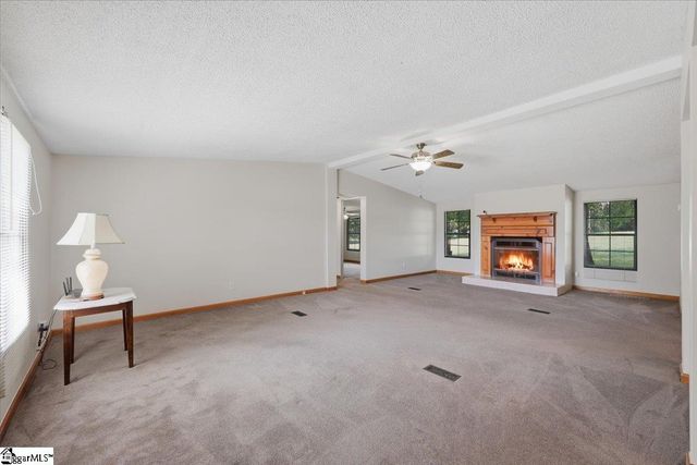 554 Berry Shoals Road, Duncan, SC 29334