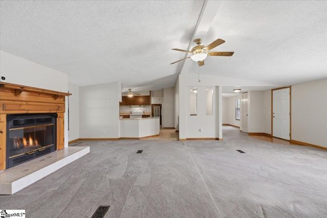 554 Berry Shoals Road, Duncan, SC 29334