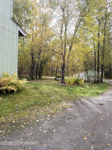 5401 E Pine Street, Wasilla, AK 99654