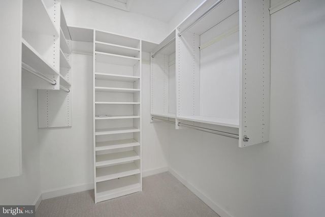 1919 LOGAN MANOR DR, Reston, VA 20190