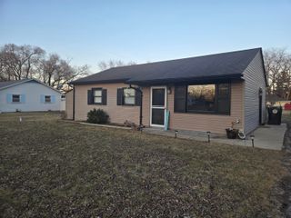 10611 Baker Street, Crown Point, IN 46307