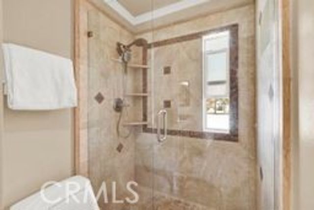 32 E Senisa, Irvine, CA 92612