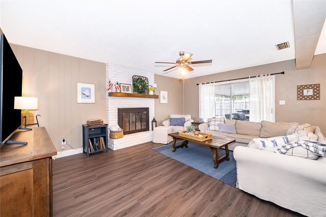 2464 HUNTERFIELD ROAD, Maitland, FL 32751