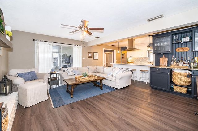 2464 HUNTERFIELD ROAD, Maitland, FL 32751