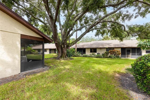 2925 BOXWOOD CT, Palm Harbor, FL 34684