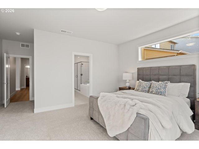 8813 Sw Peoria Ln, Tualatin, OR 97062
