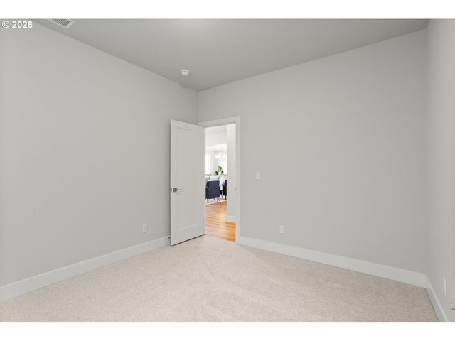 8813 Sw Peoria Ln, Tualatin, OR 97062