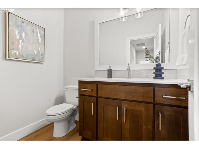 8813 Sw Peoria Ln, Tualatin, OR 97062