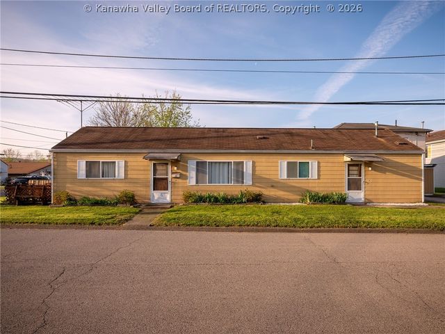 1625 Jackson Avenue, St Albans, WV 25177