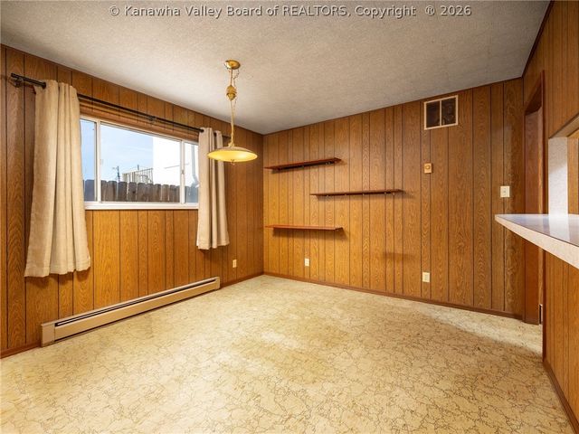 1625 Jackson Avenue, St Albans, WV 25177