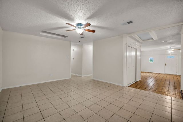 1833 Mill Pond Road, Garland, TX 75044