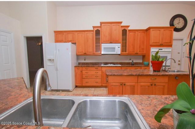 1857 Timbers West Boulevard, Rockledge, FL 32955