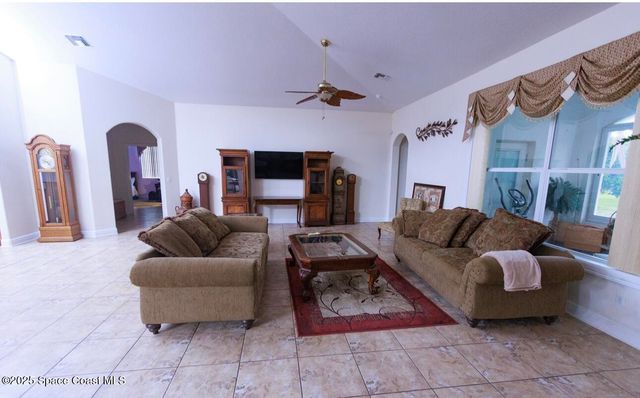 1857 Timbers West Boulevard, Rockledge, FL 32955