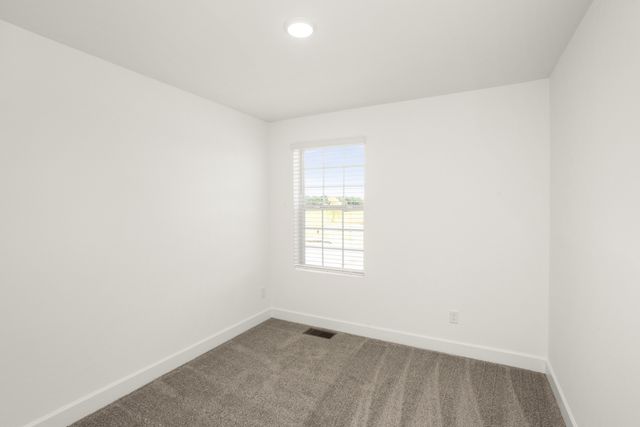 192 Barton Village Boulevard, Lebanon, TN 37090
