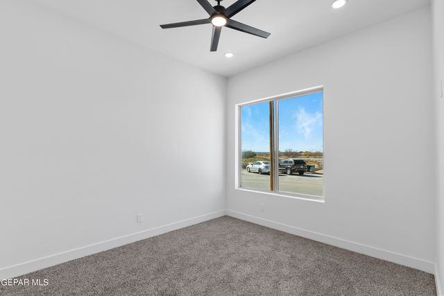 5659 RIO BONITO Circle, El Paso, TX 79932