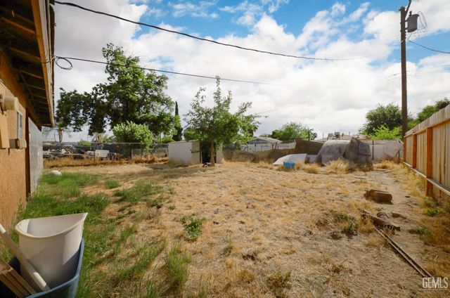 310 Madison Street, Bakersfield, CA 93307