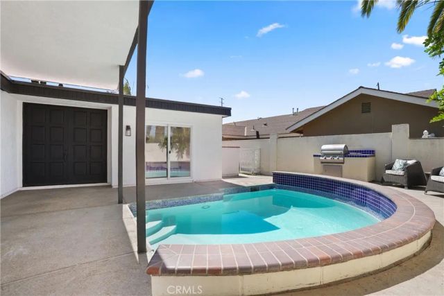 1712 N Glenview Avenue, Anaheim, CA 92807