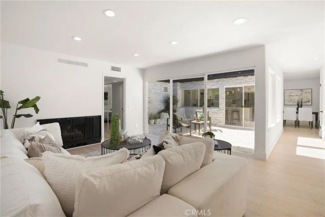 1712 N Glenview Avenue, Anaheim, CA 92807