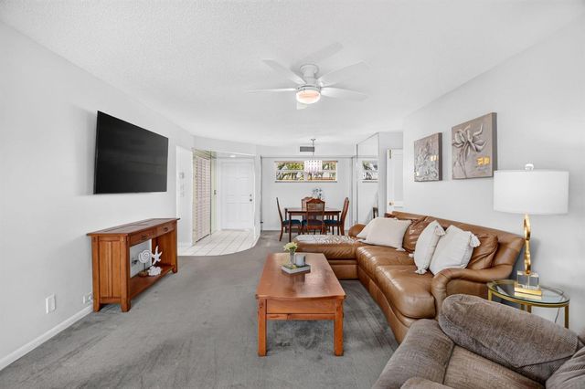 25 Colonial Club Drive 205, Boynton Beach, FL 33435