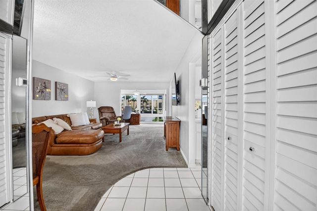 25 Colonial Club Drive 205, Boynton Beach, FL 33435
