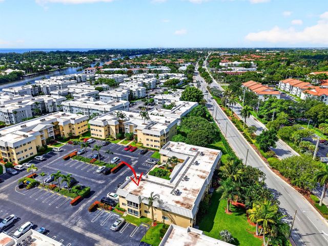 25 Colonial Club Drive 205, Boynton Beach, FL 33435