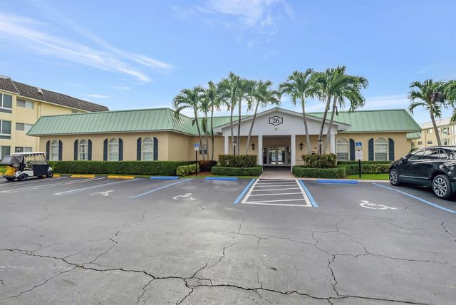 25 Colonial Club Drive 205, Boynton Beach, FL 33435