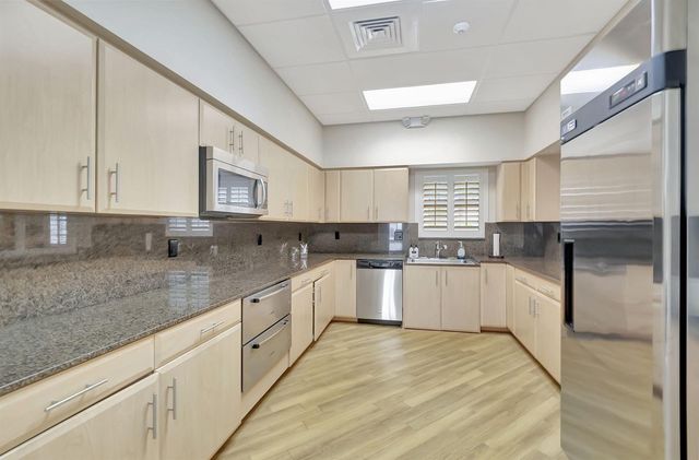 25 Colonial Club Drive 205, Boynton Beach, FL 33435
