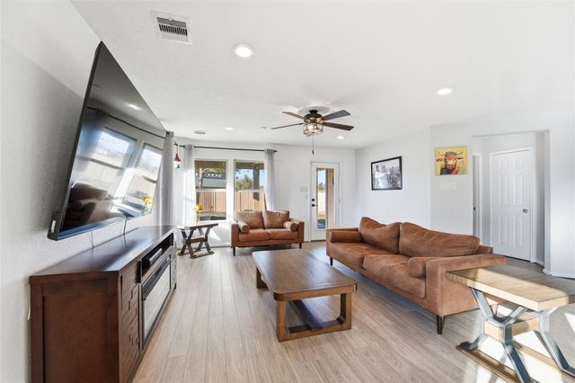 25422 Brentmoor Drive, Porter, TX 77365