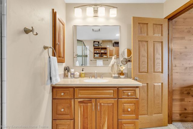 7214 2nd Street, Burtchville Township, MI 48059